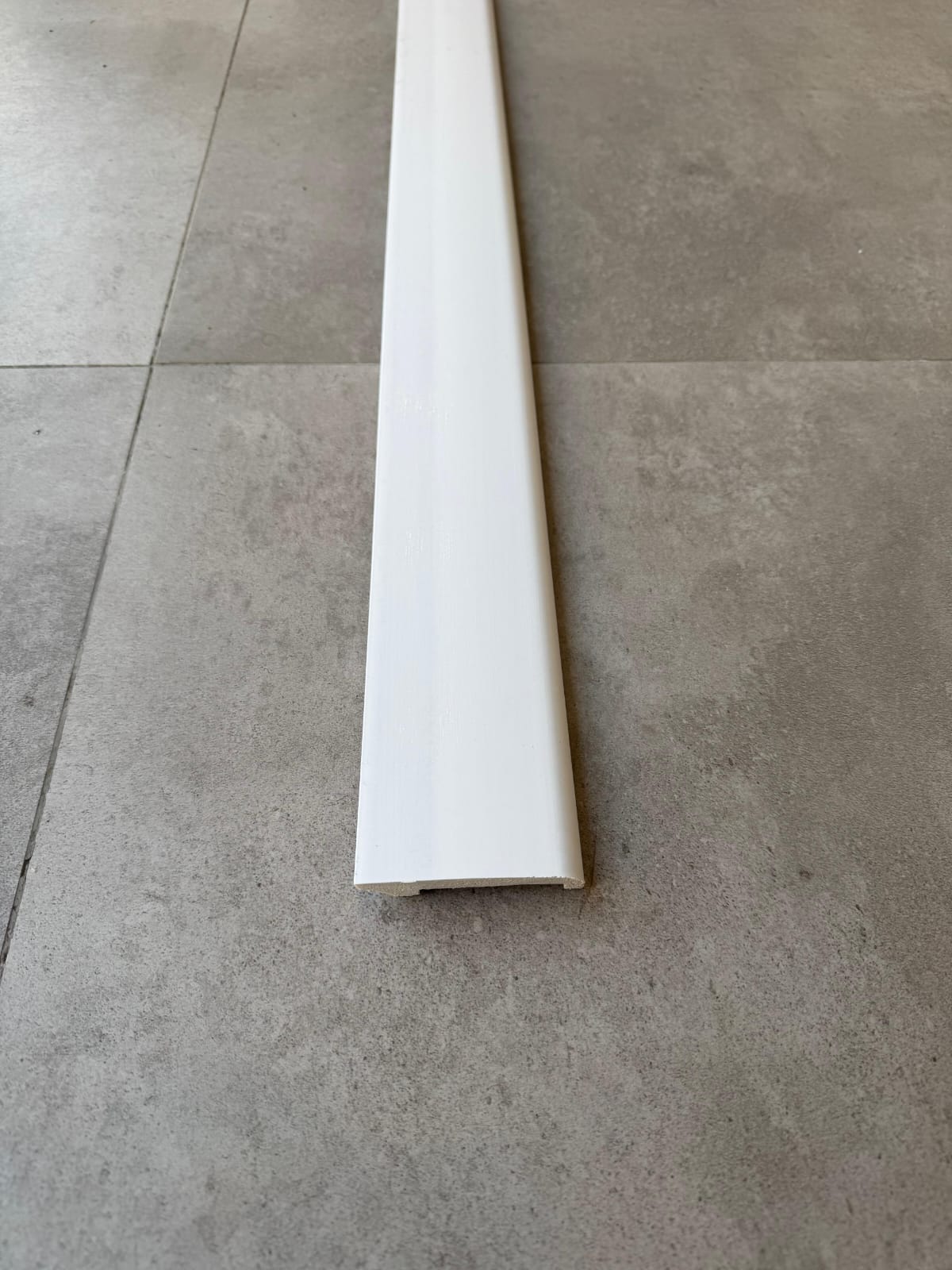 8  CM POLİMER SÜPÜRGELİK
